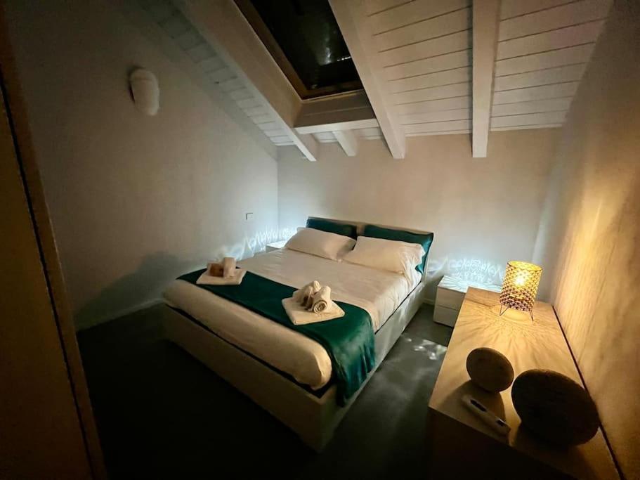 Appartamento Prestigioso Attico A Passo Duomo By Revenue House Casale Monferrato Esterno foto