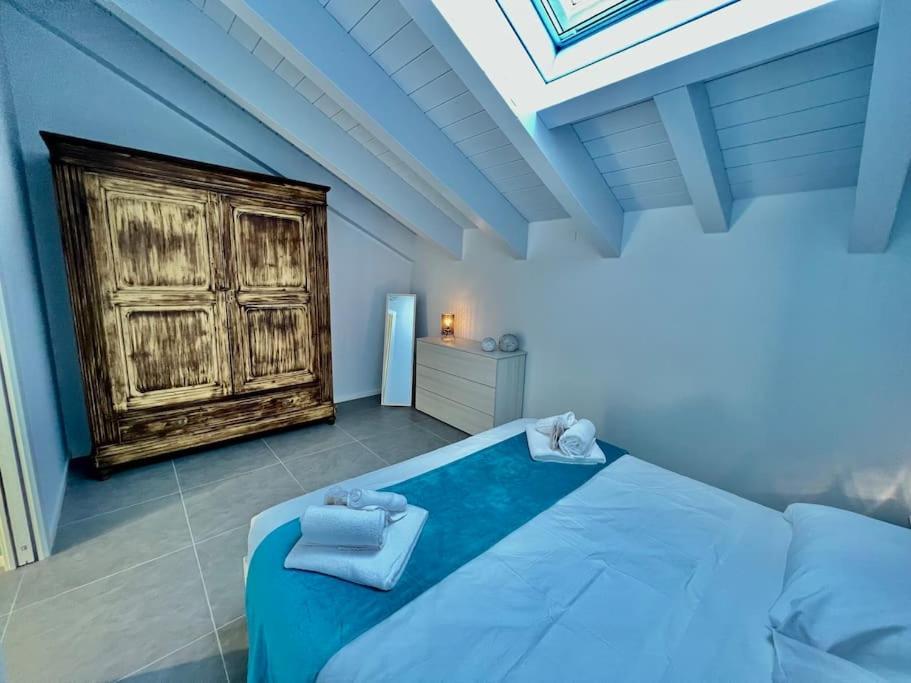 Appartamento Prestigioso Attico A Passo Duomo By Revenue House Casale Monferrato Esterno foto